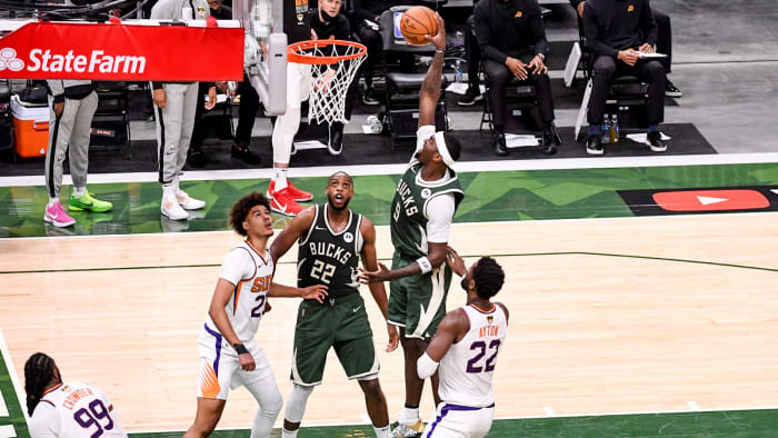 bobby-portis-bucks-suns